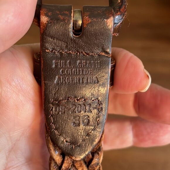 Vintage brown woven leather belt made in Argentina - Picture 5 of 7